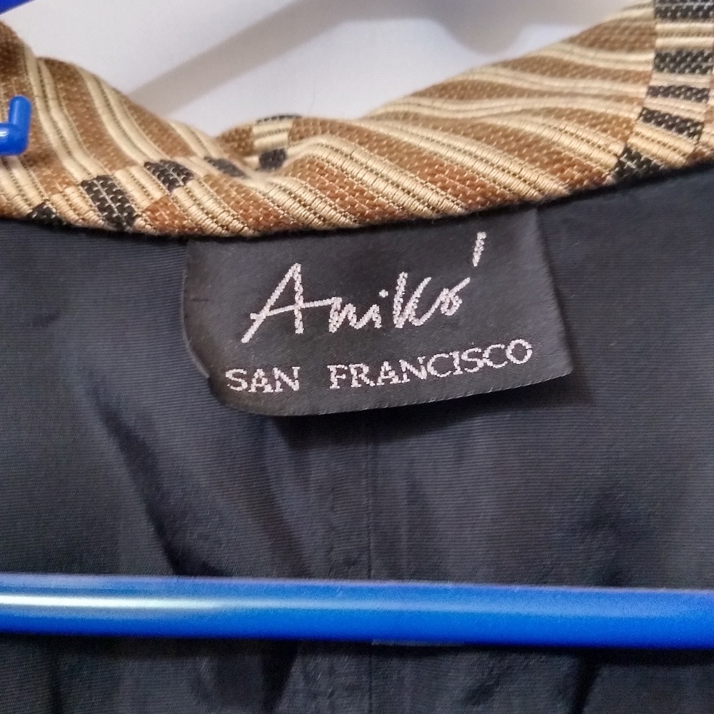 Amiko Jacket - Picture 4 of 4